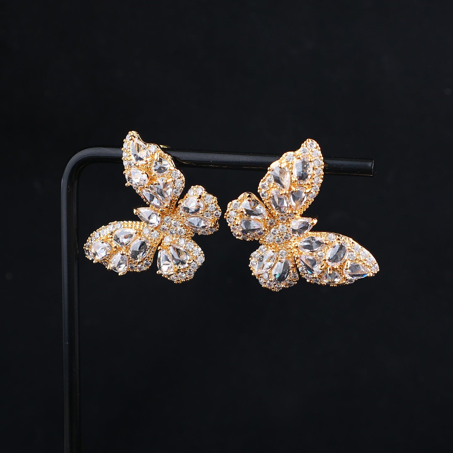 BUTTERFLY WHISPER EARRINGS