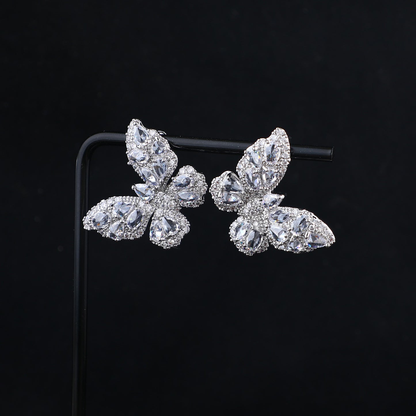 BUTTERFLY WHISPER EARRINGS