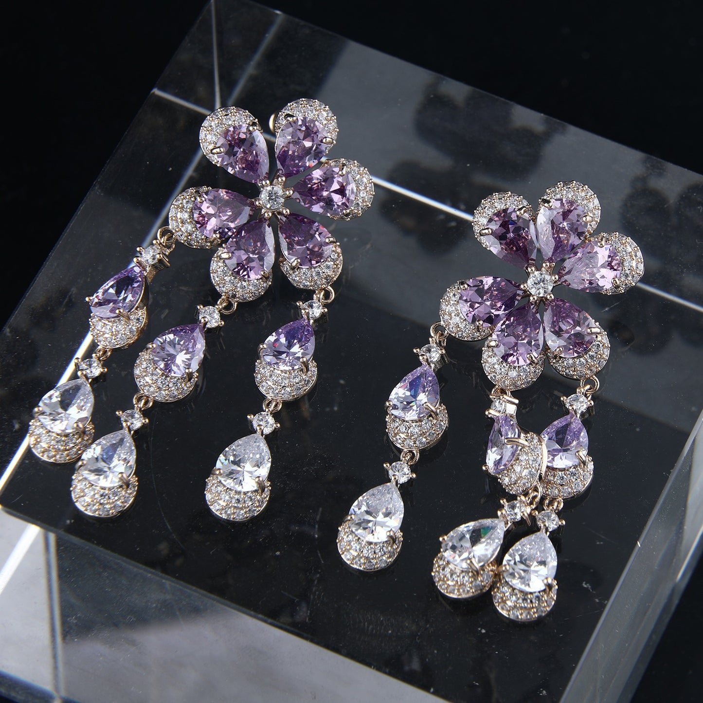 LAVENDER BLOOM EARRINGS